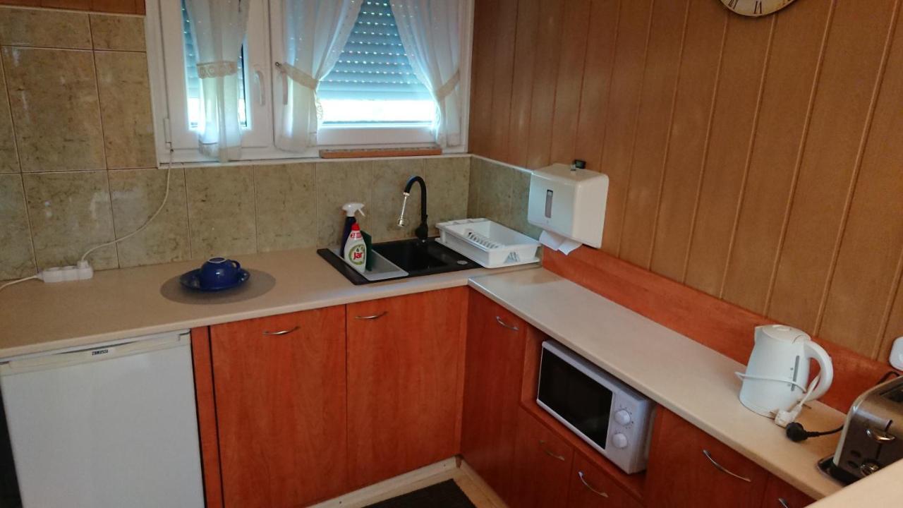Bpr P3 Lodge Apartment With A/C Будапеща Екстериор снимка